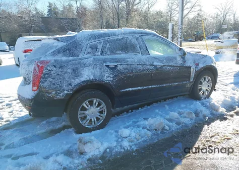 2015 Cadillac Srx Luxury Collection z USA, uszkodzony, nr VIN 3GYFNEE31FS521249